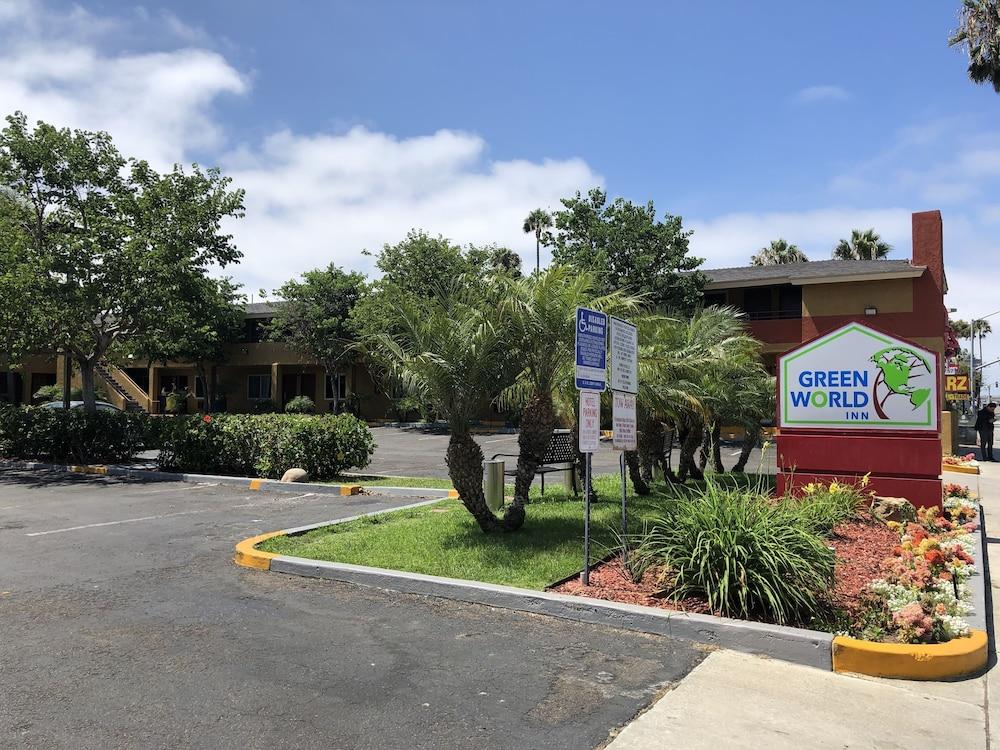 Ramada By Wyndham Near Seaworld / Mission Beach San Diego Esterno foto