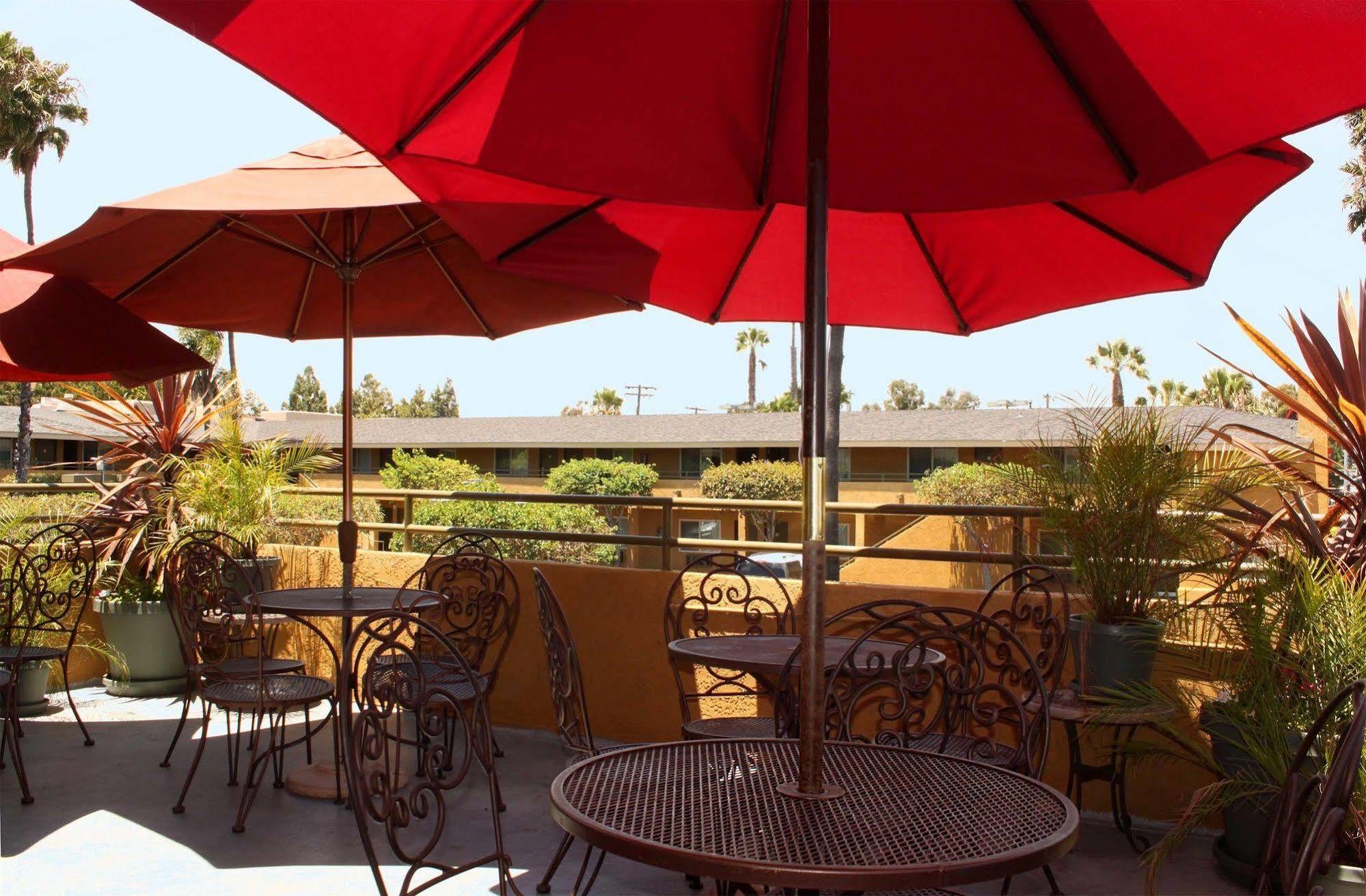 Ramada By Wyndham Near Seaworld / Mission Beach San Diego Esterno foto